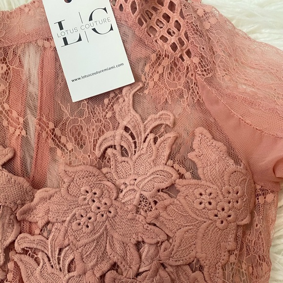 Lotus Couture Miami Appliqué Dress - Picture 4 of 5